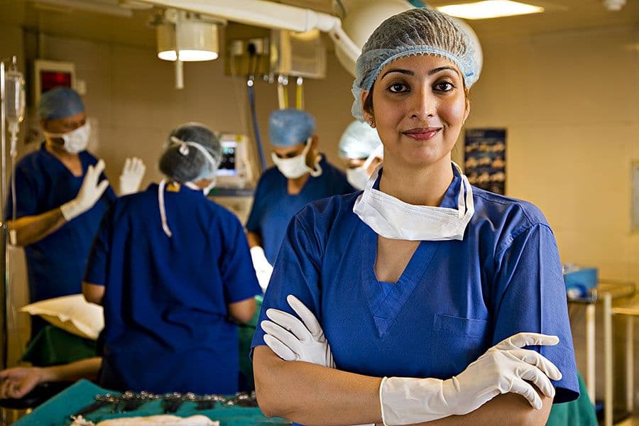 Expert Surgeons & Specialists